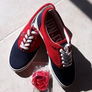 IRON FIST KID SIMSOLE  Sneakers men's size 7 women's size 9 navy blue red tote 1